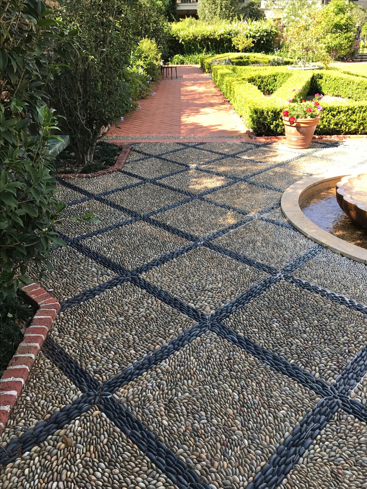 Taş Halı Renk Seçimi Nasıl Yapılır? (2026 Dekorasyon ve Tasarım Rehberi)