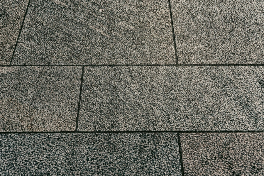 Endüstriyel ve Ticari Alan Taş Halı Kaplama